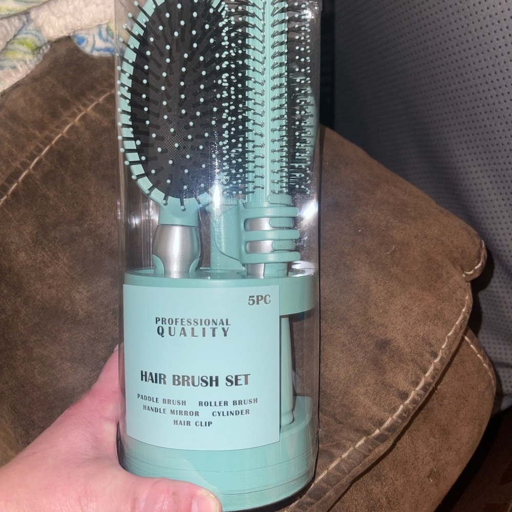 Mint Hair Brush Set